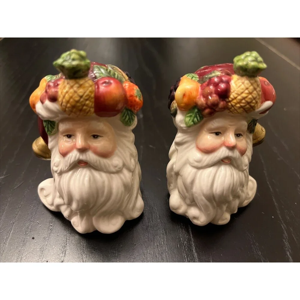 Vintage Christmas‎ Santa Faces  Salt and Pepper Shaker Set Fruit Hats K&B